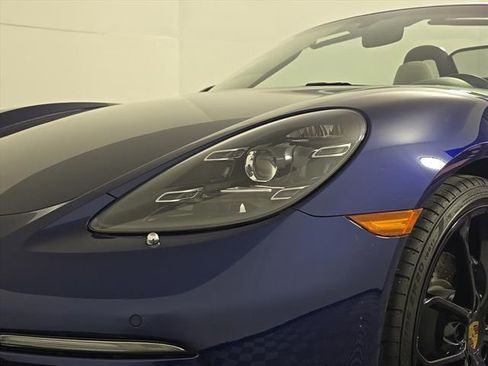 Certified 2025 Porsche 718 Boxster image 13