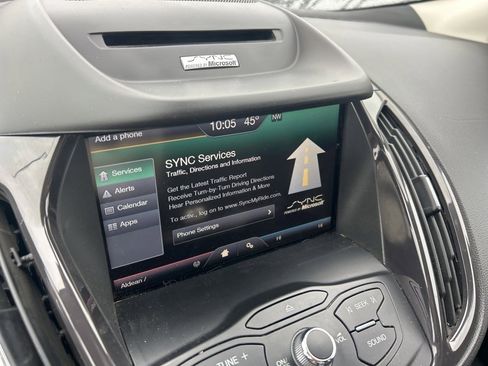 Used 2013 Ford Escape SEL w/ Class II Trailer Tow Pkg image 17