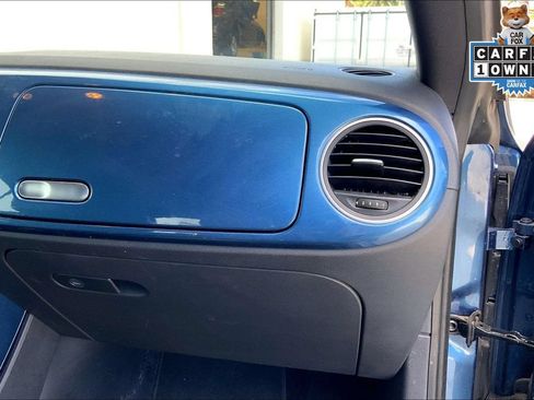 Used 2019 Volkswagen Beetle 2.0T SE FWD image 14