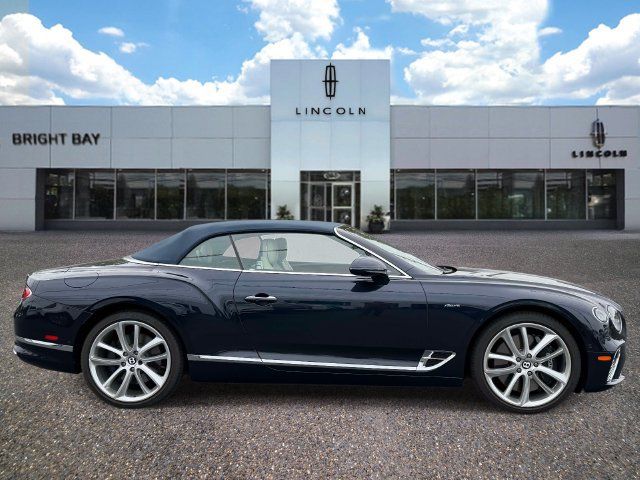 Used 2023 Bentley Continental GT Azure AWD/4WD image 4