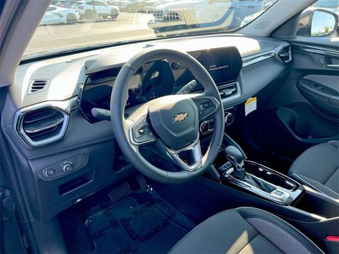 New 2026 Chevrolet TrailBlazer LT w/ Convenience Package image 10