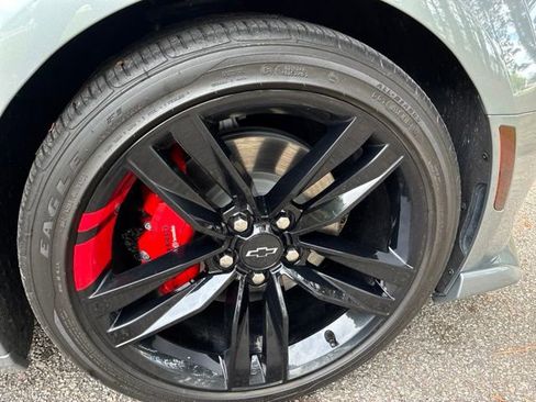 Used 2024 Chevrolet Camaro LT w/ Redline Edition RWD image 17
