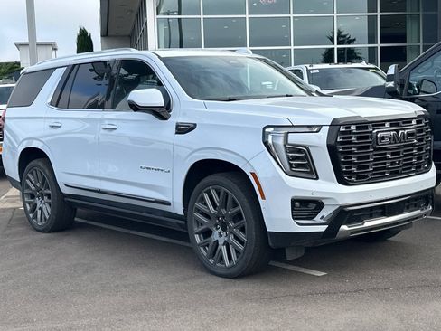 Used 2026 GMC Yukon Denali Ultimate AWD/4WD image 2