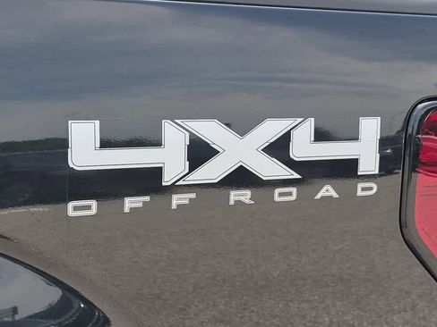 Used 2013 Ford F150 XLT w/ XLT Chrome Pkg AWD/4WD image 20