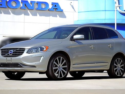 Used 2017 Volvo XC60 T6 Inscription w/ Preferred Option Package AWD/4WD image 1
