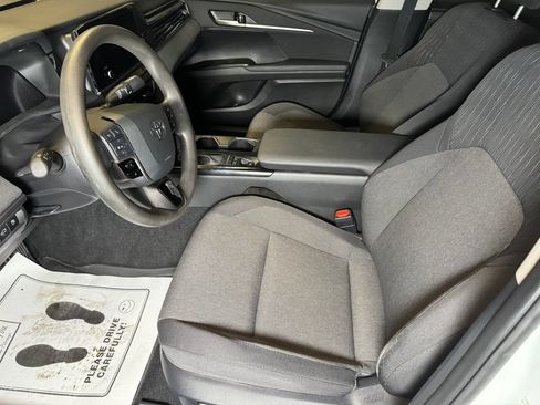 Used 2025 Toyota Camry LE w/ Convenience Package AWD/4WD image 20