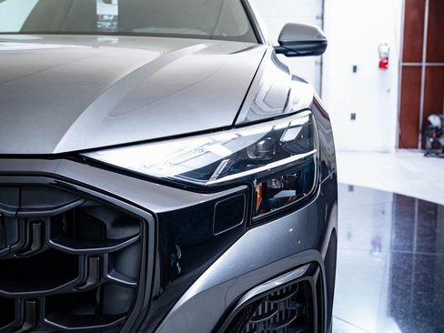 New 2026 Audi Q8 Premium Plus image 16