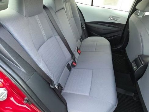 Used 2025 Toyota Corolla SE w/ Convenience Package AWD/4WD image 18