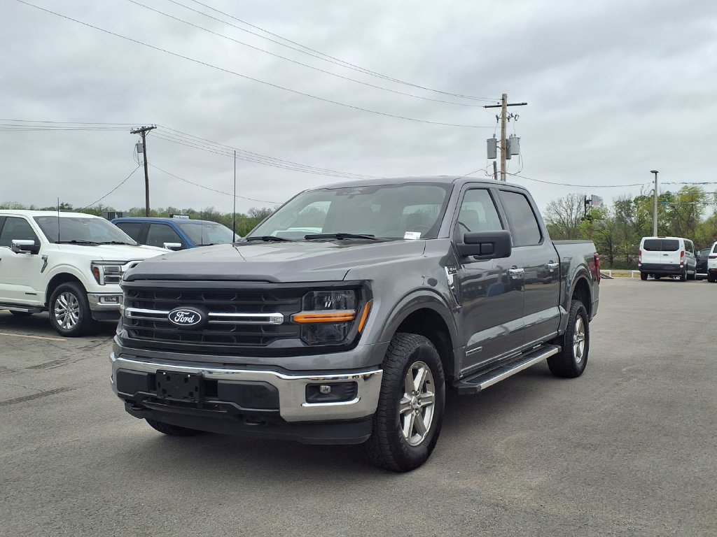 Used 2025 Ford F150 XLT w/ Equipment Group 301A Standard AWD/4WD image 19
