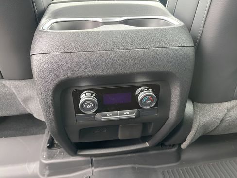 New 2025 Buick Enclave Sport Touring w/ Super Cruise Package image 19