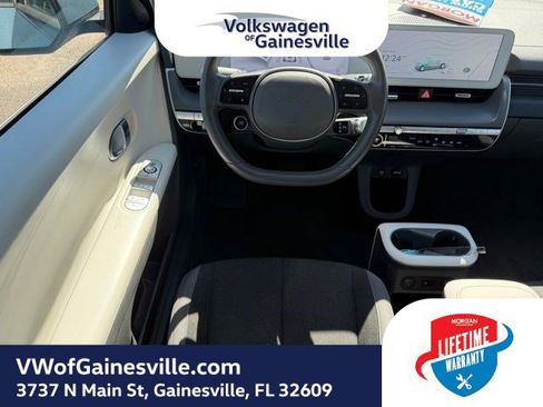 Used 2024 Hyundai Ioniq 5 SEL image 15
