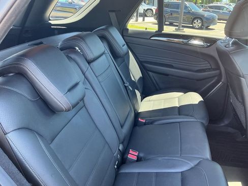 Used 2016 Mercedes-Benz GLE 350 4MATIC image 21