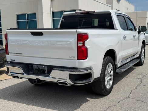 Used 2022 Chevrolet Silverado 1500 LTZ AWD/4WD image 3