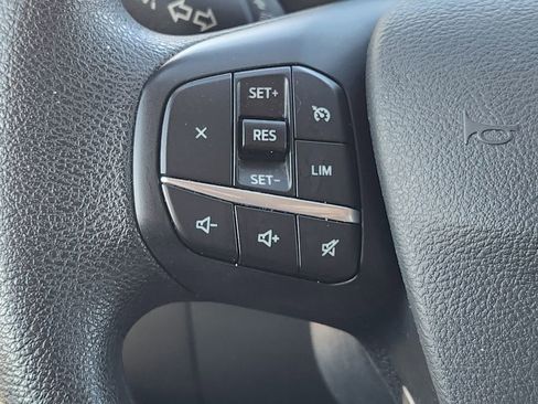 Used 2023 Ford Transit 350 XLT image 28