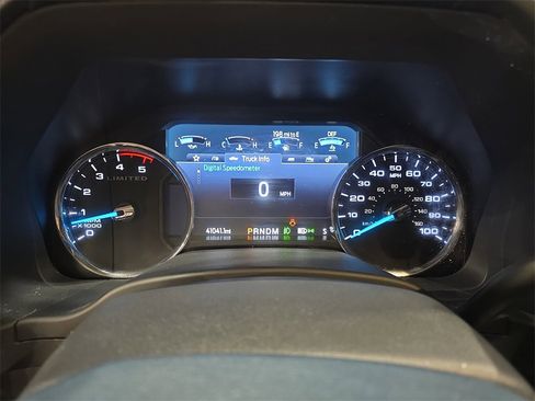 Used 2022 Ford F450 Limited w/ FX4 Off-Road Package image 19