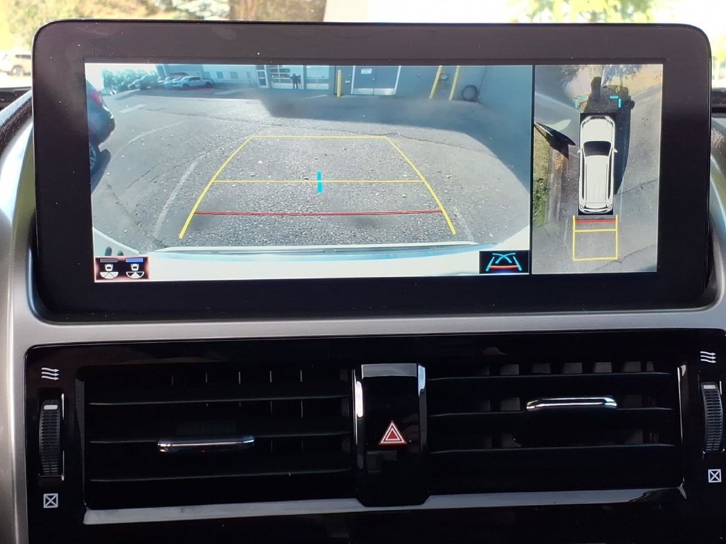 Used 2023 Lexus GX 460 Luxury w/ Sport Design Package AWD/4WD image 18