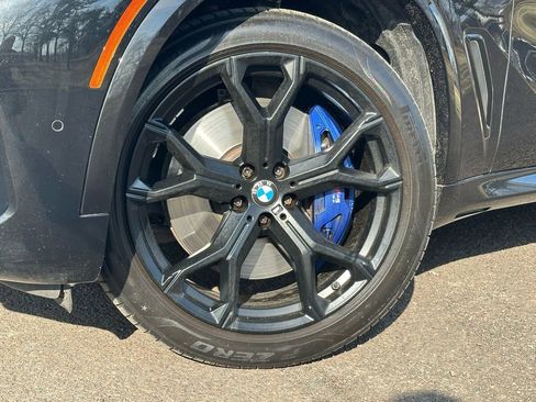 Used 2019 BMW X5 xDrive50i w/ M Sport Package image 2