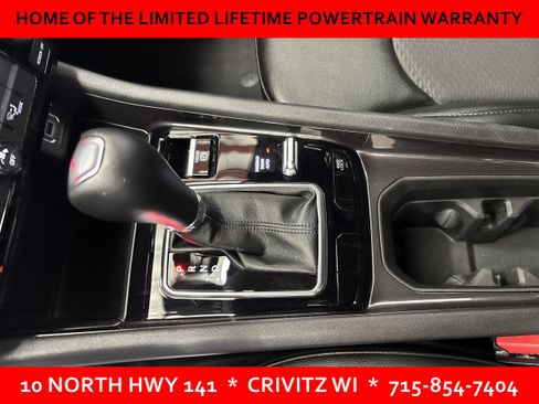 Used 2025 Jeep Compass Latitude AWD/4WD image 11