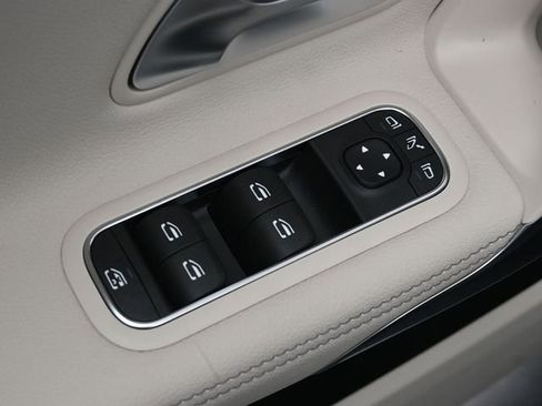 New 2026 Mercedes-Benz CLA 250 image 13