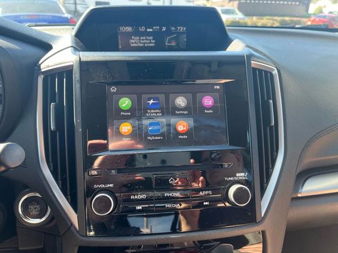 Used 2020 Subaru Forester Premium image 22