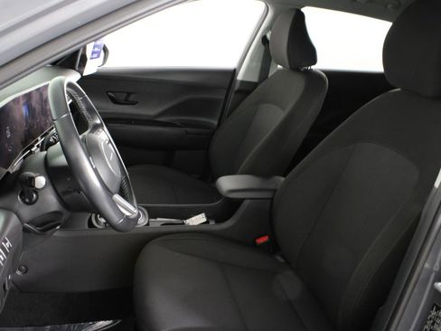 Certified 2025 Hyundai Kona SEL image 20