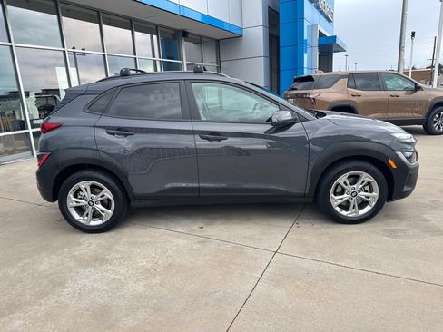 Used 2023 Hyundai Kona SEL w/ Cargo Package AWD/4WD image 6