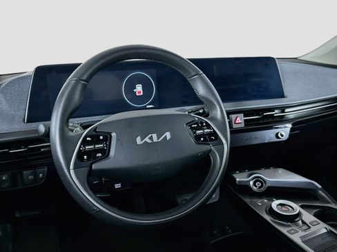 Used 2024 Kia EV6 Wind w/ Wind Technology Package RWD image 18