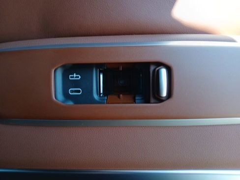 New 2026 BMW X7 xDrive40i AWD/4WD image 16