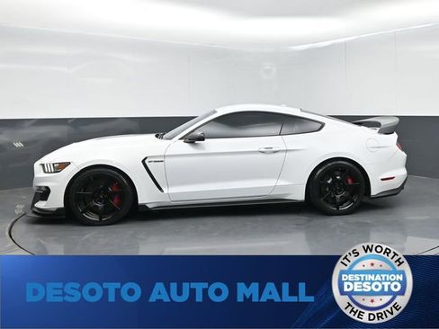Used 2017 Ford Mustang Shelby GT350R w/ GT350R Equipment Group 920A RWD image 5