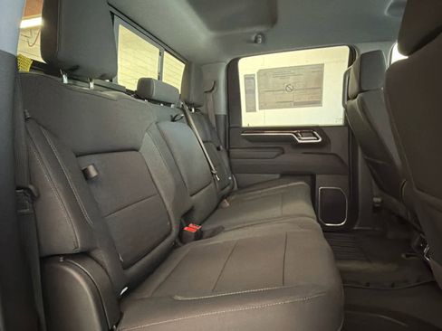 New 2026 GMC Sierra 2500 SLE w/ SLE Value Package; AWD/4WD image 42
