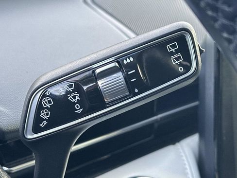 Used 2024 Lincoln Nautilus Reserve AWD/4WD image 20