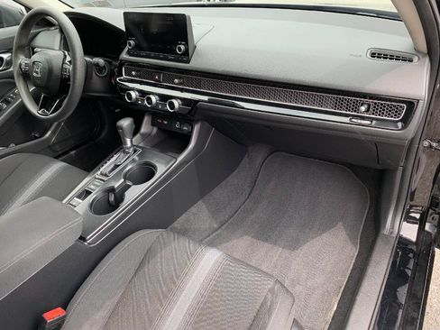 Certified 2022 Honda Civic LX image 30