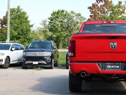 Used 2018 RAM 1500 Sport w/ Sport Premium Group AWD/4WD image 12