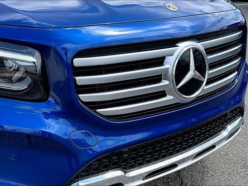 Certified 2024 Mercedes-Benz GLB 250 image 30