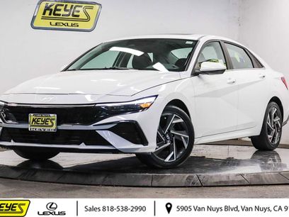 Used 2025 Hyundai Elantra SEL