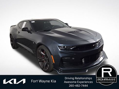 Used 2022 Chevrolet Camaro SS RWD image 5