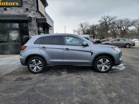 Used 2024 Mitsubishi Outlander Sport SE image 8