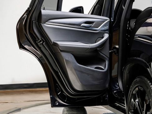 Used 2023 BMW X4 xDrive30i w/ M Sport Package image 49