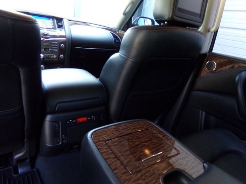 Used 2018 Nissan Armada Platinum w/ Captain Seat Package image 13
