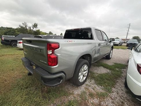 Used 2023 Chevrolet Silverado 1500 Custom AWD/4WD image 4