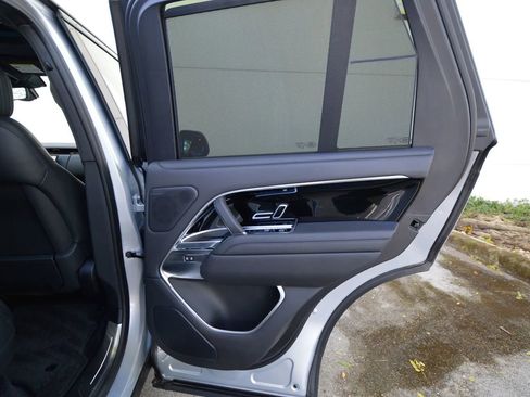 Used 2023 Land Rover Range Rover Autobiography image 60