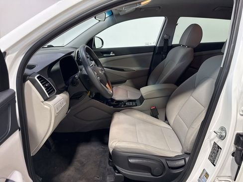 Used 2020 Hyundai Tucson SE AWD/4WD image 24