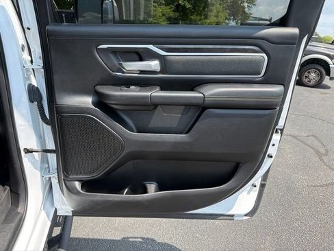 Used 2020 RAM 1500 Big Horn AWD/4WD image 12
