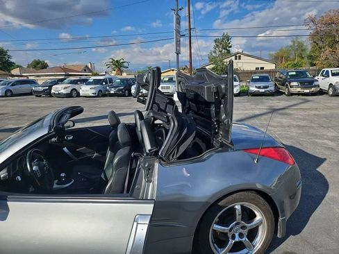 Used 2006 Nissan 350Z Grand Touring image 44