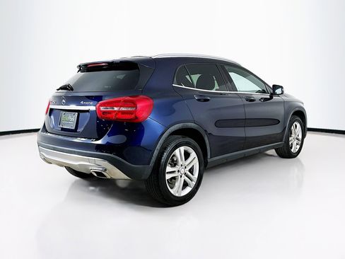 Used 2017 Mercedes-Benz GLA 250 4MATIC image 9