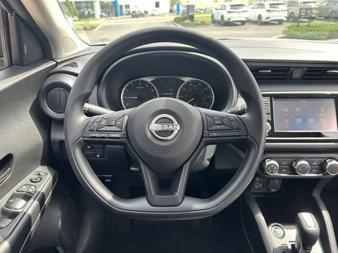 Used 2025 Nissan Kicks Play S FWD image 10