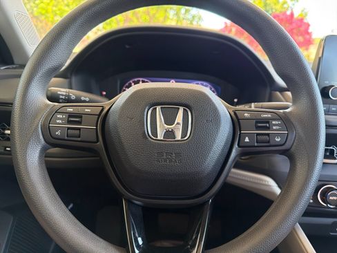 Used 2024 Honda Accord EX image 22