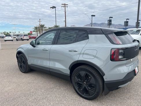 New 2026 Volvo EX30 Cross Country Ultra image 5