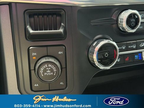 New 2026 Ford F150 Lariat w/ Equipment Group 501A Mid image 38