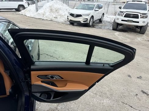 Used 2023 BMW 330i xDrive Sedan w/ M Sport Package image 15